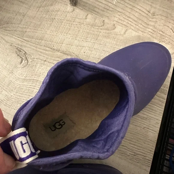 UGG Chevonne Waterproof Chelsea Rain Boots Purple - Picture 5 of 8